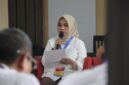 Potret Wakil Rektor Bidang Akademik UNM, Andi Aslinda saat konferensi pers, (Foto: Hafid Budiawan)