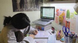 Potret Mahasiswa Produktif di Tengah Tugas Kuliah, (Foto: Int.)