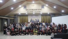 Foto Bersama Peserta Seminar Nasional, (Foto: Dok. Profesi)