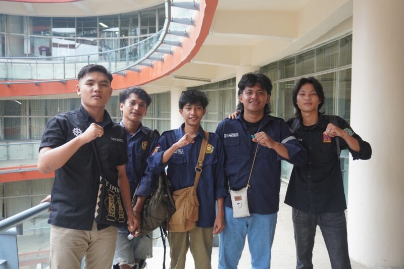 Foto Bersama 5 perwakilan kampus dari Gorontalo (Foto: Dok. Profesi)