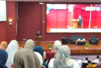 Potret Rendi Pangalila selaku ketua panitia saat sambutan, (Foto: Ibnu Qayyum Abdullah)