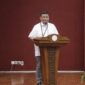 WD 3 FEB UNM dalam sambutan seminar nasional pendidikan akuntansi 2025 (Foto: Ibnu Qayyum Abdullah)