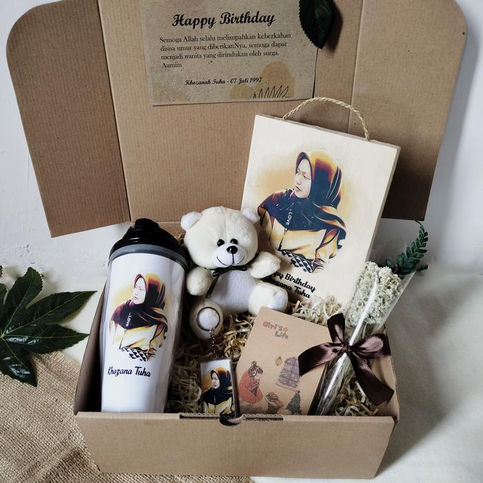 Potret contoh hampers hadiah ulang tahun, (Foto: Int.)