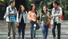 Potret sekelompok anak kuliah, (Foto:Int.)