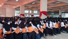 Potret pelaksanaan PKKMB kampus UNM, (Foto:Int.)