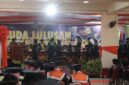 Suasana wisudawan saat penyerahan ijazah, (Foto: Dok. Profesi.)