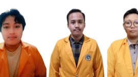 Potret tiga mahasiswa pengembang website codetrack, Foto: (Ist.)