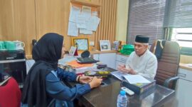 Potret Supriadi Torro Saat Diwawancarai, ( Foto: ist.)