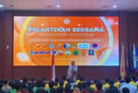 Suasana rektor UNM memberikan sambutan dalam pelantikan bersama pengurus LK UNM, (Foto: St. Masyita Rahmi)