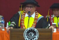 Potret Karta Jayadi, rektor UNM saat sambutan, (Foto: Int.)
