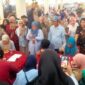 Suasana Lomba Makan Mie Pakai Sumpit (Foto: M. Zaky Asryan. A)