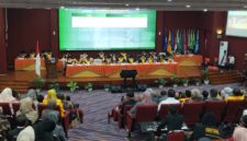 Suasana Khidmat dalam pengukuhan guru besar UNM, (Foto: St. Masyita Rahmi)