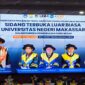 Potret pengukuhan guru besar oleh rektor UNM, (Foto: Dok. Profesi)