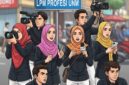 Ilustrasi Sekumpulan Mahasiswa yang Ikut Lembaga Kemahasiswaan, (Foto: AI.)