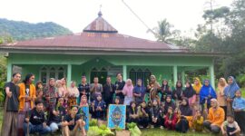 Dokumentasi Partisipan dan Panitia bersama Masyarakat di dusun Asana (Foto: Ist)