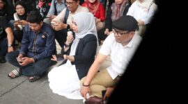 Foto WR I UNM Saat Menyampaikan Penjelasannya di Hadapan Mahasiswa, (Foto: LPM Profesi.)