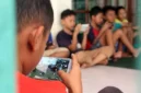 Potret sekelompok anak yang kecanduan bermain game online,(Foto:Int.)