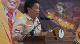 Potret Ketua Satuan Penugasan KKN dan PM dalam penyampaian laporan, (Foto: Dok. Profesi.)