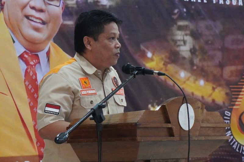 Potret Ketua Satuan Penugasan KKN dan PM dalam penyampaian laporan, (Foto: Dok. Profesi.)