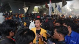 Potret Ketua BEM saat Wawancara dengan Awak Media, (Foto: Dok Profesi)