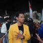 Potret Syamry Saat Wawancara Dalam Aksi Demonstrasi, (Dok:Profesi)
