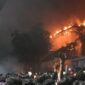 Potret Gedung DPRD Kota Makasssar saat terbakar, (Foto: Dok. Profesi.)