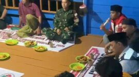 Potret saat mahasiswa KKN lakukan Dialog Budaya bersama masyarakat Desa Borimasunggu, Kec. Maros Baru, (Foto : Ist.)