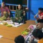 Potret saat mahasiswa KKN lakukan Dialog Budaya bersama masyarakat Desa Borimasunggu, Kec. Maros Baru, (Foto : Ist.)