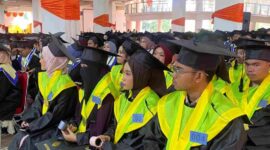 Potret Suasana Wisuda Reguler Periode September 2025, (Foto: Ficka Aulia Khaerunnisa)