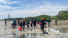 Potret Mahasiswa pada Saat Kegiatan FIS-H Green Camp di Takalar, (Foto: Ist.)