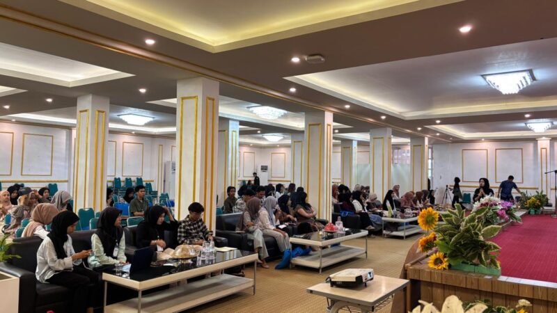 Suasana diklat jurnalistik bagi mahasiswa tingkat dasar 2025, (Foto: Profesi)
