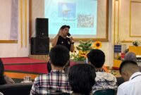 Potret Sanovra saat memaparkan materi, (Foto: Profesi)