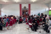 Potret peserta fokus mengerjakan tugas praktik artikel, (Foto: Profesi)
