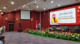 Potret sambutan wakil rektor ll dalam seminar nasional gizi 2025 (Foto: Muh Apdal Adriansyah)