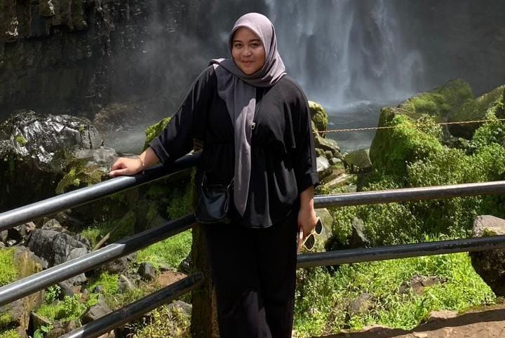 Potret Munaisah, mahasiswa sosiologi UNM, (Foto: Ist.)