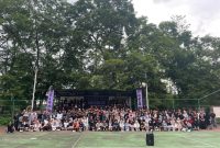 Potret foto bersama mahasiswa baru FBS UNM, (Foto: Ist.)