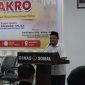 Potret bapak Rahmatullah Guru Besar FEB UNM sebagai Keynote Speaker pada Makro 2025, (Foto: Ist.)