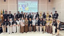 Potret bersama Talkshow Komunikasi (Foto: Ist.)