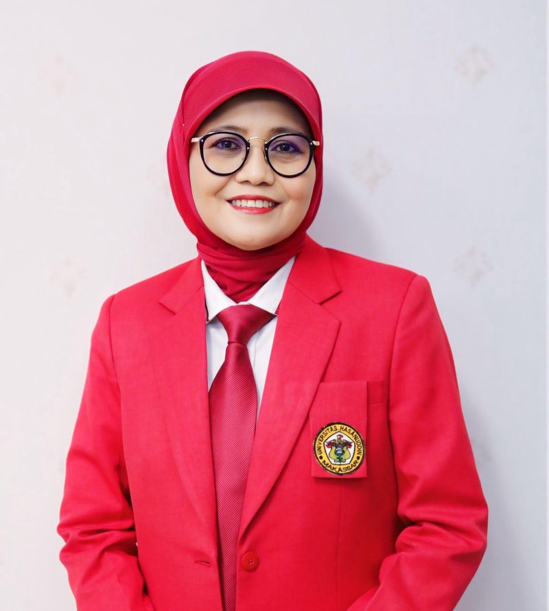 Potret Farida Patittingi, Pelaksana Harian (Plh) Rektor UNM, (Foto: Int.)