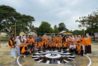 Potret foto bersama mahasiswa KKN UNM, (Foto: Ist) 