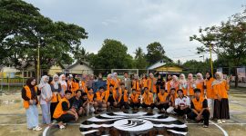 Potret foto bersama mahasiswa KKN UNM, (Foto: Ist) 