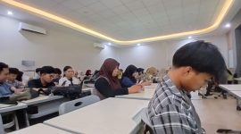 Suasana kelas BE 201 (Foto: Muhammad Syarief)