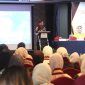 potret perwakila wisudawan dalam menyampaikan pesan dan kesan dalam ramah tamah Psikologi ( Foto: Qufron)