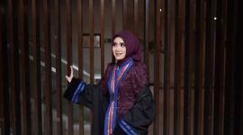 potret wisudawati magister terbaik (Foto:Ist)