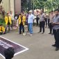Potret Suasana Aksi di Depan Polda Sulawesi Selatan,(Foto: Ist.)