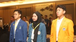 Nasrullah Asri dan rekannya dalam ajang Duta Keterbukaan Informasi Publik 2025, (Foto: Ist.)