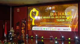 Sambutan oleh Fatmawati Rusdi, Wakil Gubernur Sulsel pada Kegiatan Dua Dekade KPID Awards Sulsel (Foto: Muhammad Nasruddin)