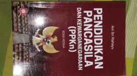 Potret buku PPKN yang diduga di anjurkan dalam laporan pembelian buku (Foto:Ist)