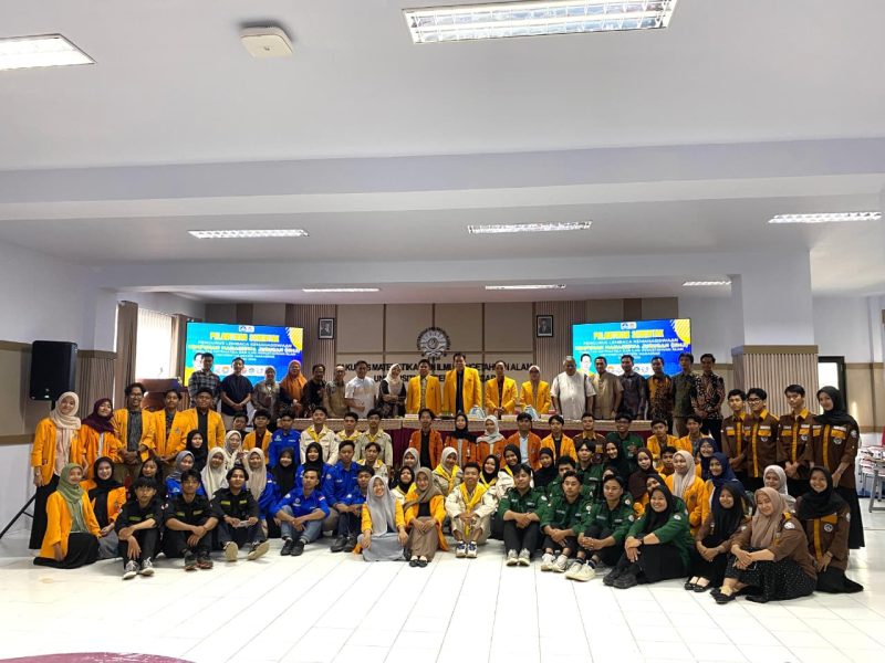 Potret bersama dalam acara pelantikan HMJ se-FMIPA tahun 2026. (Foto: Ist.)