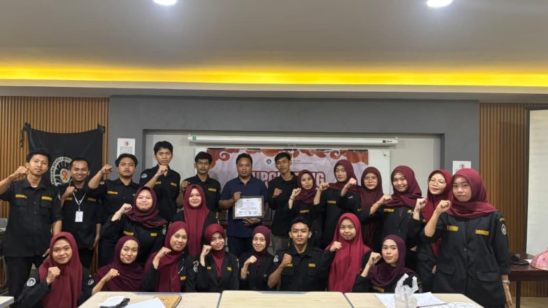 Foto bersama pengurus UKM MAPHAN, (Foto: Ist.)